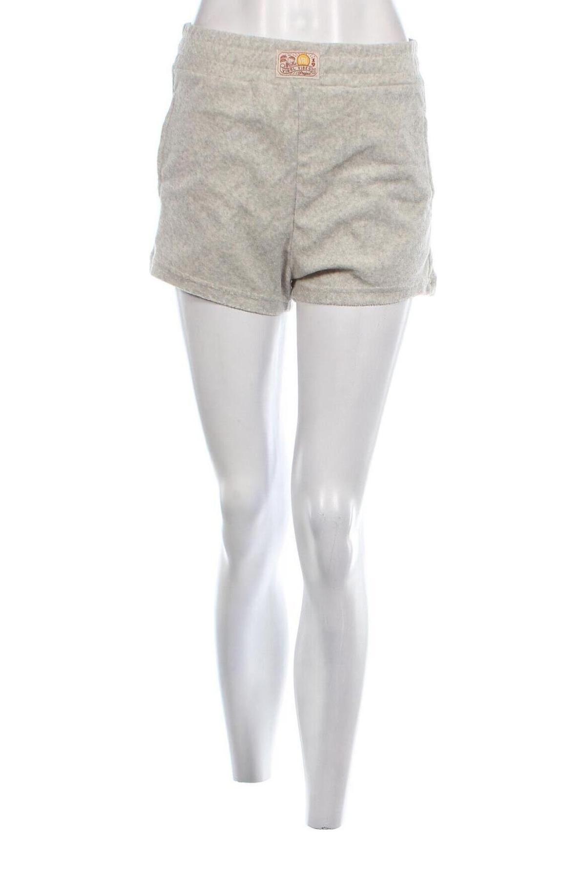 Γυναικείο κοντό παντελόνι Viral Vibes, Μέγεθος XS, Χρώμα Γκρί, Τιμή 7,05 €