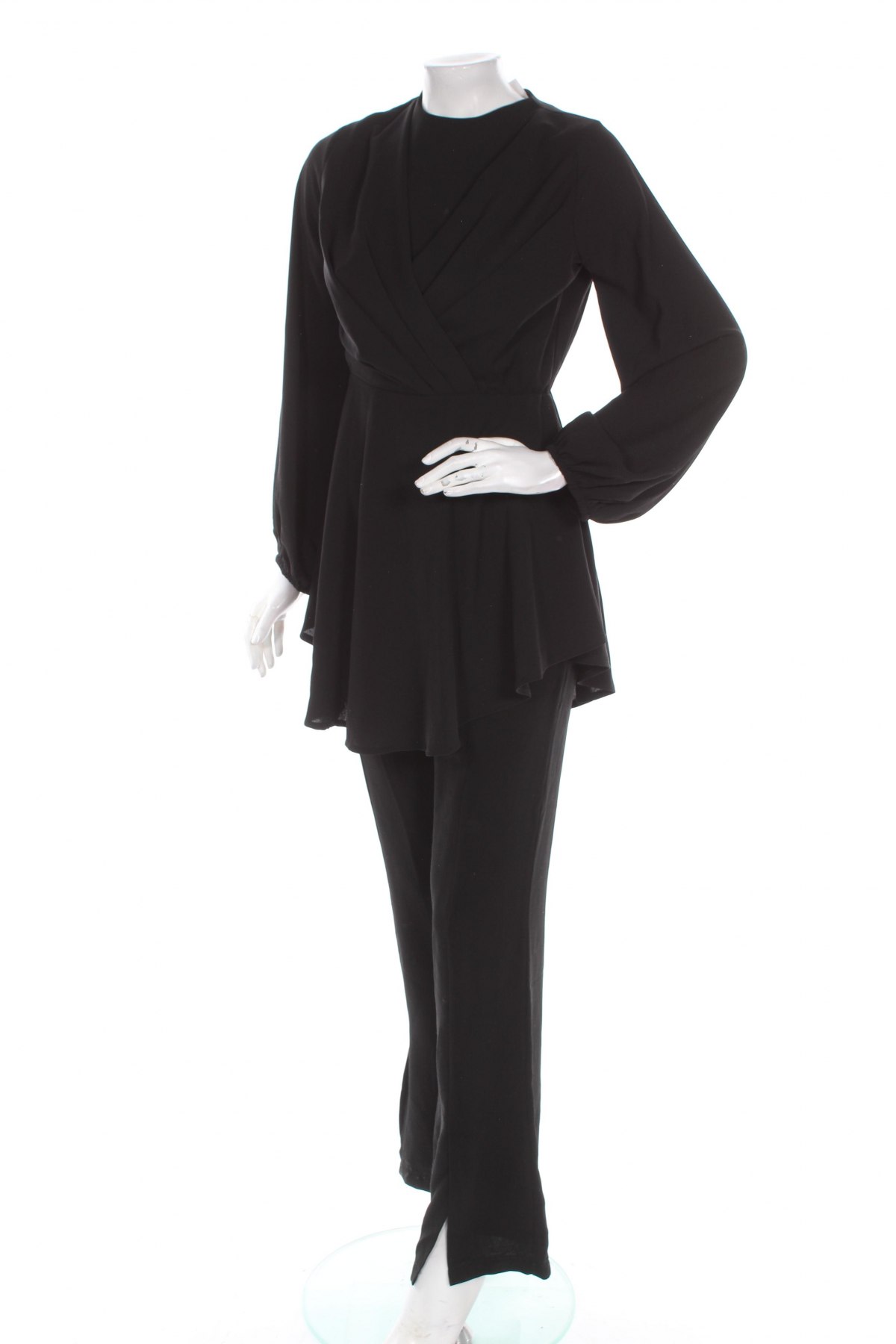 Дамски костюм Touche Prive, Размер S, Цвят Черен, Цена 81,00 лв.