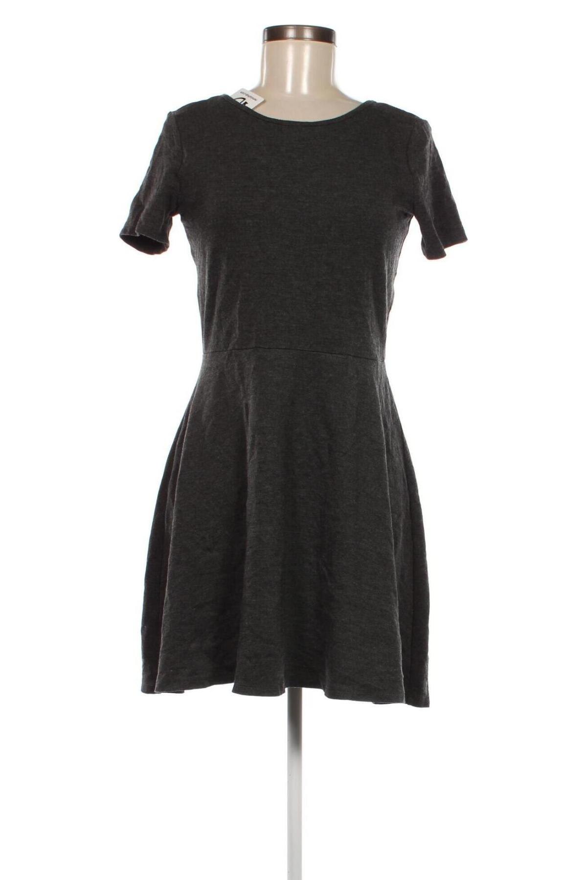 Φόρεμα Cropp, Μέγεθος XL, Χρώμα Γκρί, Τιμή 21,03 €
