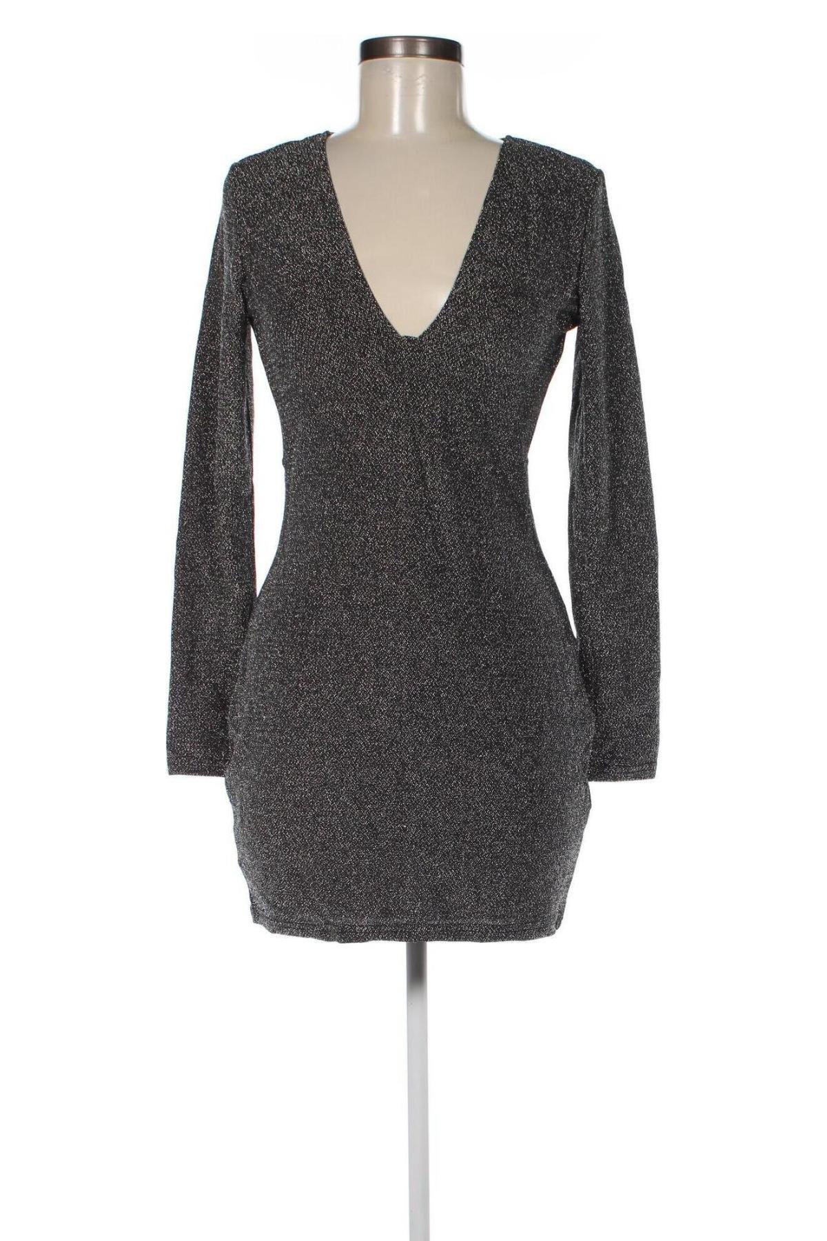 Kleid H&M Divided, Größe M, Farbe Silber, Preis € 3,43