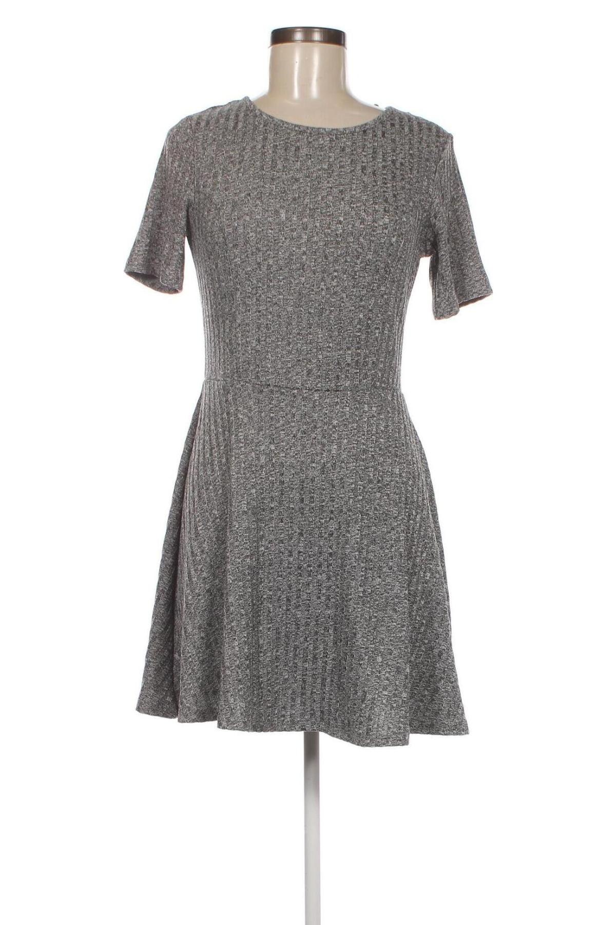 Kleid H&M Divided, Größe M, Farbe Grau, Preis € 3,99