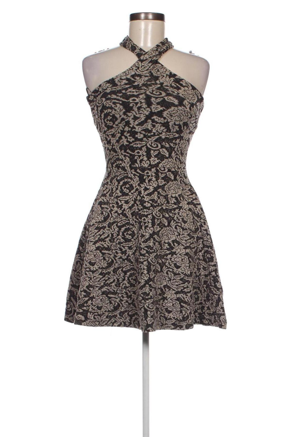 Kleid Pull&Bear, Größe M, Farbe Mehrfarbig, Preis 14,86 €