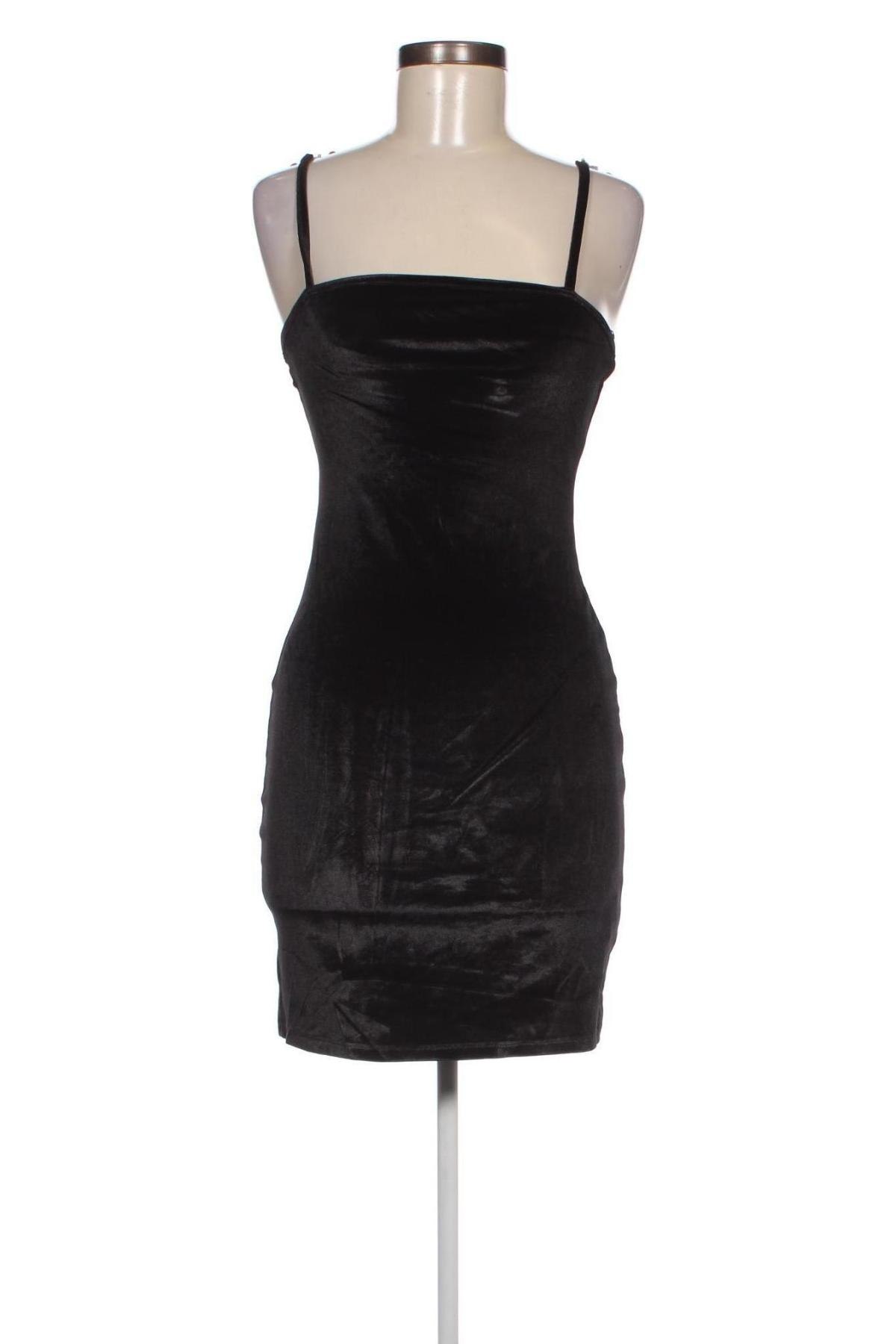 Φόρεμα Pull&Bear, Μέγεθος M, Χρώμα Μαύρο, Τιμή 4,79 €