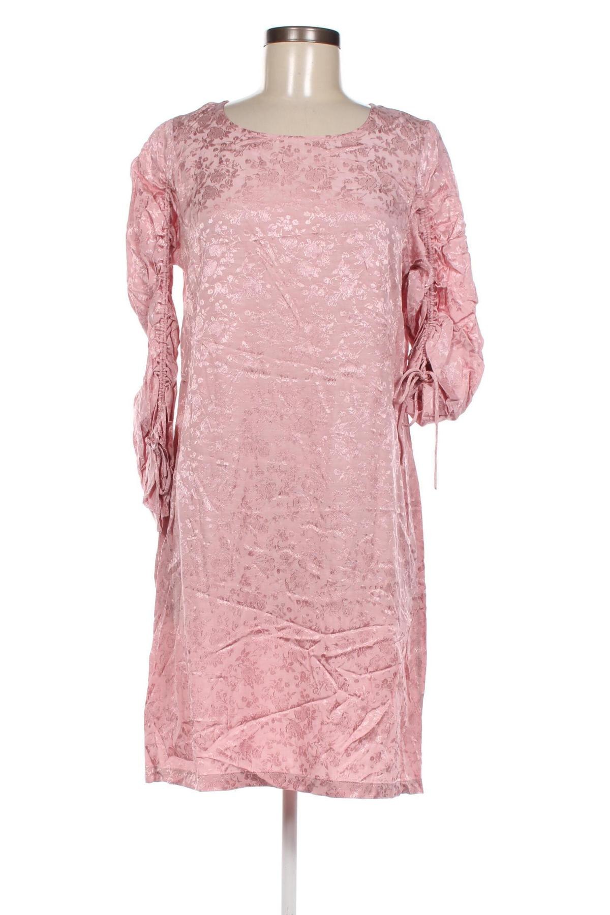 Φόρεμα Target, Μέγεθος M, Χρώμα Ρόζ , Τιμή 17,94 €