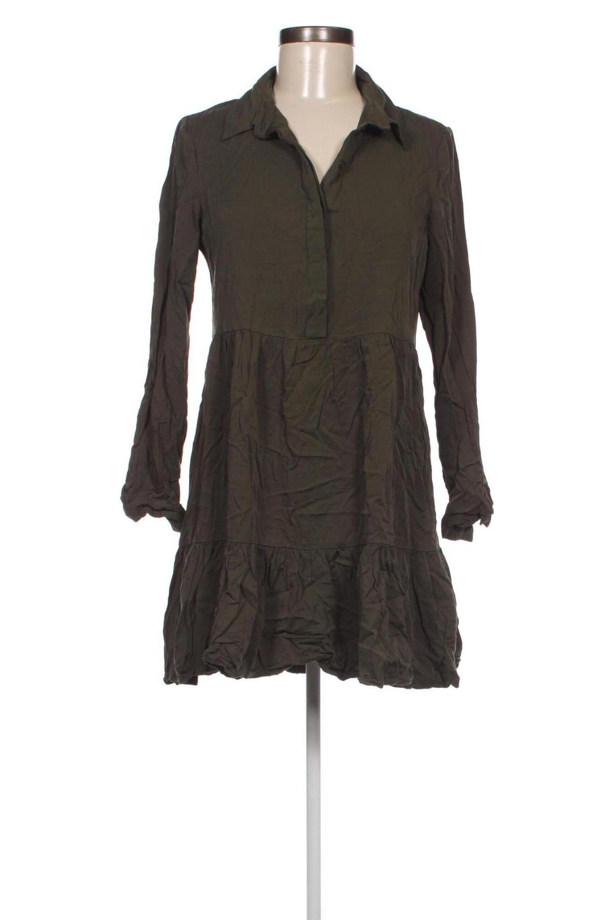 Kleid VILA, Größe S, Farbe Grün, Preis 3,34 €