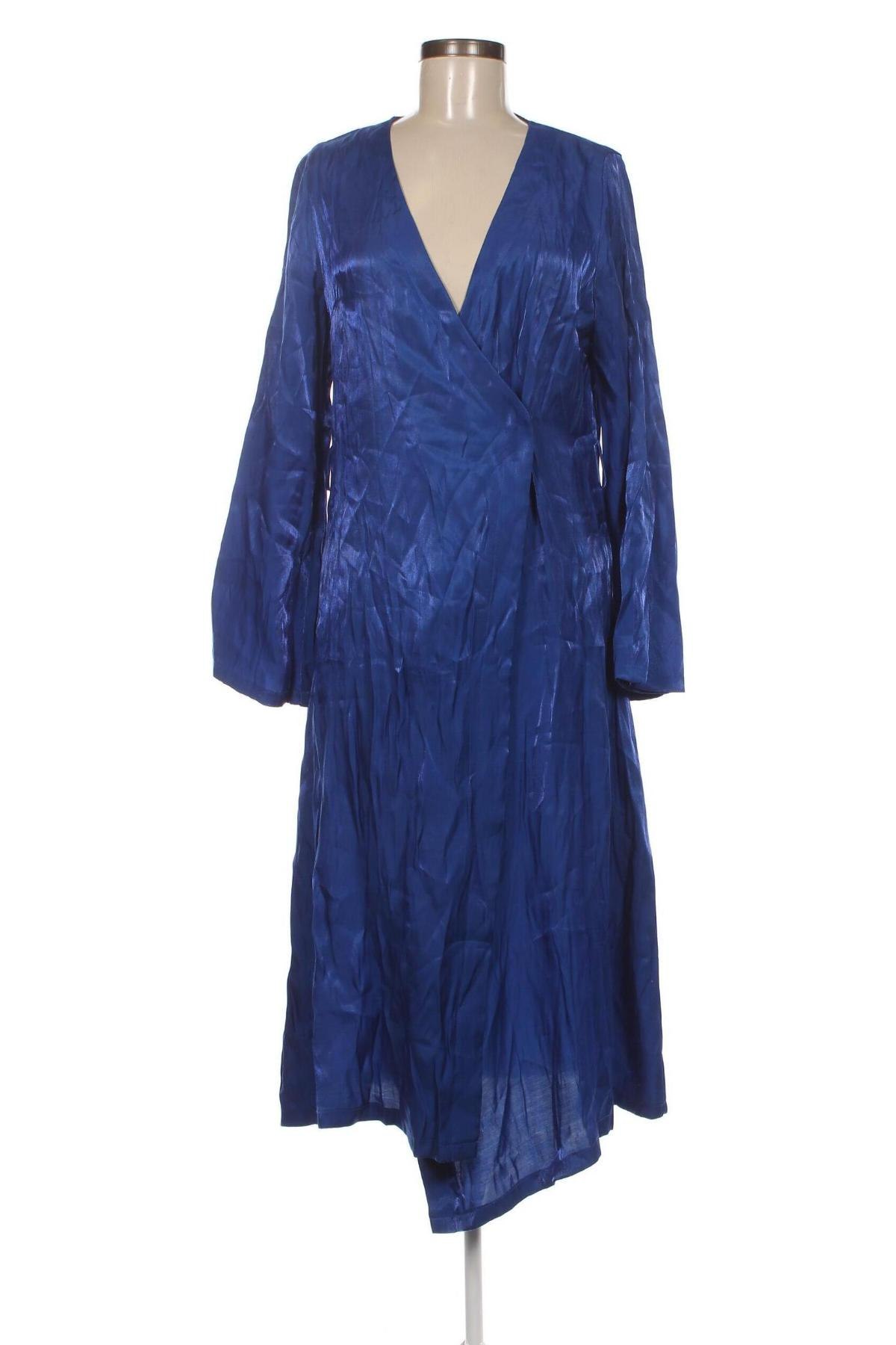Kleid Y.A.S, Größe L, Farbe Blau, Preis € 3,70