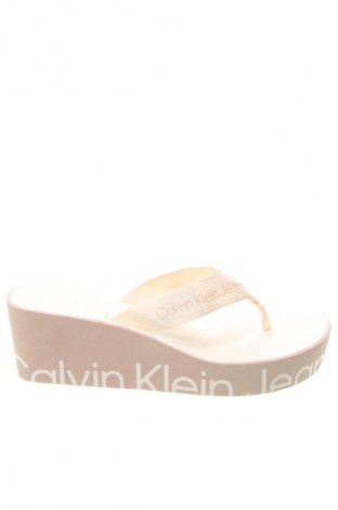 Papucs Calvin Klein Jeans, Méret 38, Szín Ekrü
, Ár 22 109 Ft