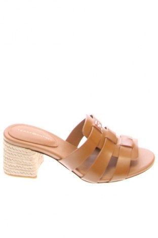 Pantolette Tommy Hilfiger, Größe 38, Farbe Braun, Preis 162,99 €