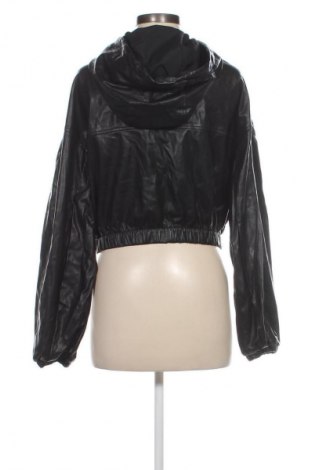 Damen Shirt Bershka, Größe M, Farbe Schwarz, Preis € 9,79