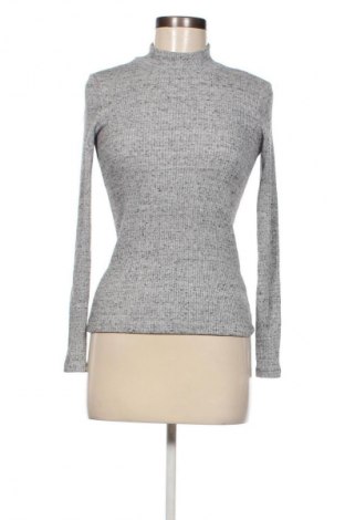 Damen Shirt Uniqlo, Größe S, Farbe Grau, Preis 23,99 €