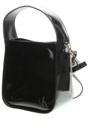 Dámska kabelka  Calvin Klein, Farba Čierna, Cena  157,95 €