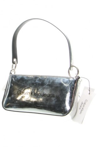 Damentasche Calvin Klein Jeans, Farbe Silber, Preis € 44,99