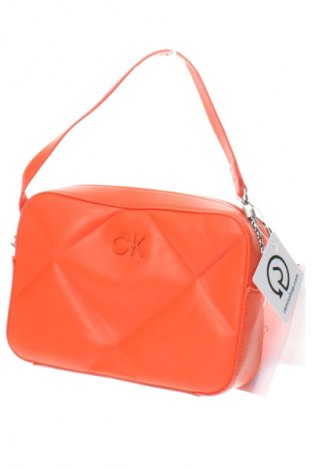 Dámska kabelka  Calvin Klein Jeans, Farba Oranžová, Cena  107,95 €