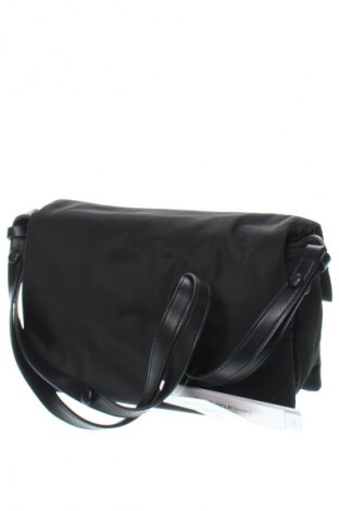 Γυναικεία τσάντα Calvin Klein Jeans, Χρώμα Μαύρο, Τιμή 117,99 €