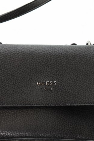 Γυναικεία τσάντα Guess, Χρώμα Μαύρο, Τιμή 59,34 €