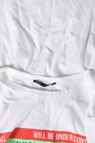 Γυναικείο t-shirt Zara, Μέγεθος M, Χρώμα Λευκό, Τιμή 8,05 €