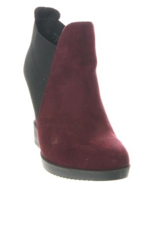 Damen Stiefeletten Primadonna, Größe 38, Farbe Rot, Preis € 16,99