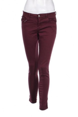 Damen Jeans Bershka, Größe M, Farbe Rot, Preis 14,83 €