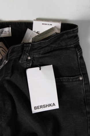 Γυναικείο Τζίν Bershka, Μέγεθος L, Χρώμα Μαύρο, Τιμή 14,84 €