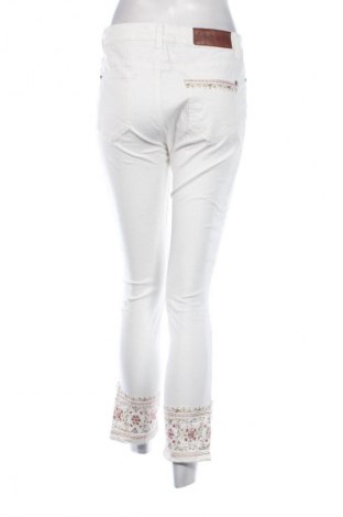 Damen Jeans Desigual, Größe M, Farbe Weiß, Preis 26,99 €