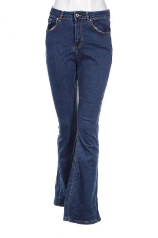 Damen Jeans Karol, Größe M, Farbe Blau, Preis 7,69 €