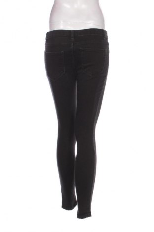 Blugi de femei Pull&Bear, Mărime S, Culoare Negru, Preț 95,99 Lei