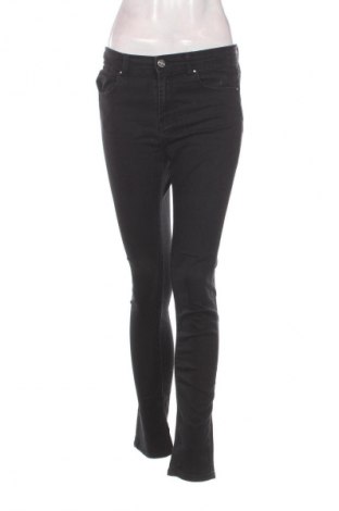 Damen Jeans Stradivarius, Größe M, Farbe Schwarz, Preis € 15,00