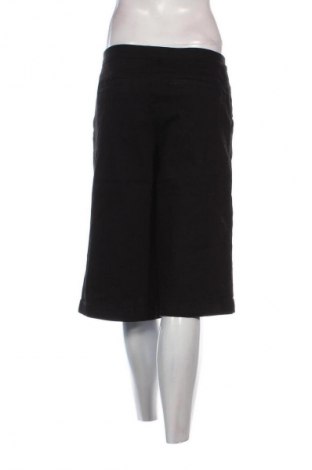 Pantaloni scurți de femei Oviesse, Mărime M, Culoare Negru, Preț 48,00 Lei