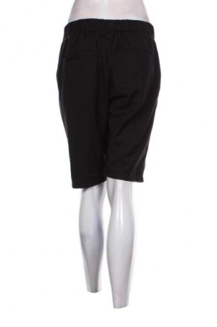 Damen Shorts Pull&Bear, Größe M, Farbe Schwarz, Preis € 2,99