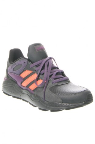 Încălțăminte de damă Adidas, Mărime 37, Culoare Multicolor, Preț 505,89 Lei