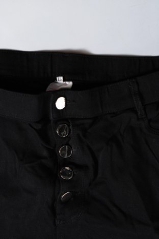 Damenhose, Größe L, Farbe Schwarz, Preis € 20,99