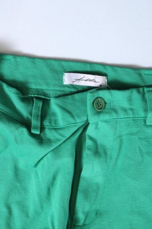 Damenhose, Größe M, Farbe Grün, Preis € 20,99