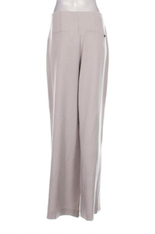 Damenhose Attrattivo, Größe XL, Farbe Beige, Preis 41,99 €