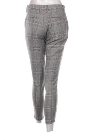 Damenhose Bershka, Größe M, Farbe Mehrfarbig, Preis € 11,99