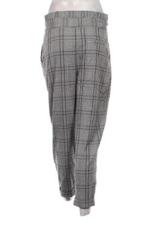 Dámské kalhoty  Bershka, Velikost S, Barva Vícebarevné, Cena  209,00 Kč