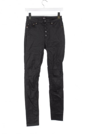 Pantaloni de femei ONLY, Mărime XXS, Culoare Negru, Preț 29,99 Lei