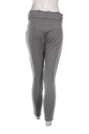 Pantaloni de femei Vero Moda, Mărime M, Culoare Gri, Preț 44,99 Lei