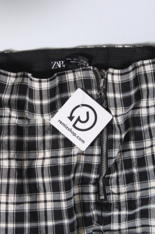 Damenhose Zara, Größe L, Farbe Mehrfarbig, Preis € 9,99