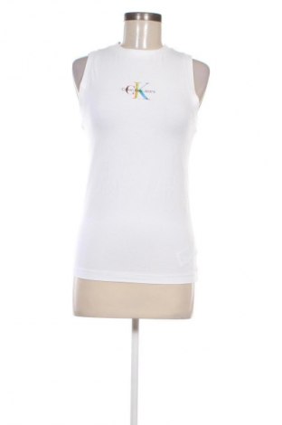 Дамски топ Calvin Klein Jeans, Размер M, Цвят Бял, Цена 117,99 лв.