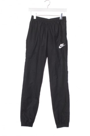 Pantaloni trening de femei Nike, Mărime XS, Culoare Negru, Preț 133,99 Lei