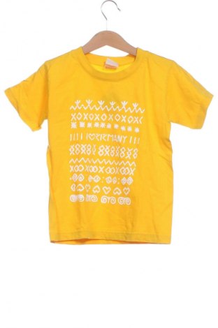 Kinder T-Shirt B&C Collection, Größe 4-5y/ 110-116 cm, Farbe Gelb, Preis € 6,00