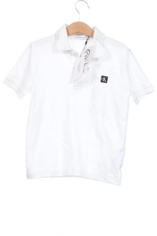 Детска тениска Calvin Klein Jeans, Размер 4-5y/ 110-116 см, Цвят Бял, Цена 30,99 лв.