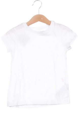 Детска тениска Calvin Klein Jeans, Размер 4-5y/ 110-116 см, Цвят Бял, Цена 23,99 лв.