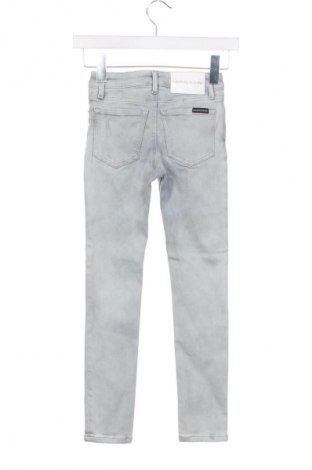 Kinderjeans Calvin Klein Jeans, Größe 8-9y/ 134-140 cm, Farbe Grau, Preis 15,99 €