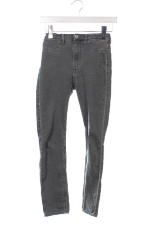 Kinderjeans H&M, Größe 8-9y/ 134-140 cm, Farbe Grau, Preis € 16,00