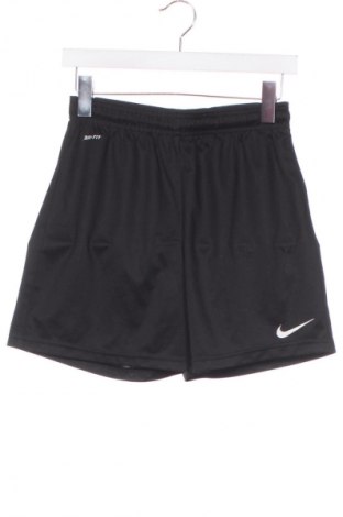 Kinder Shorts Nike, Größe 11-12y/ 152-158 cm, Farbe Schwarz, Preis 13,81 €