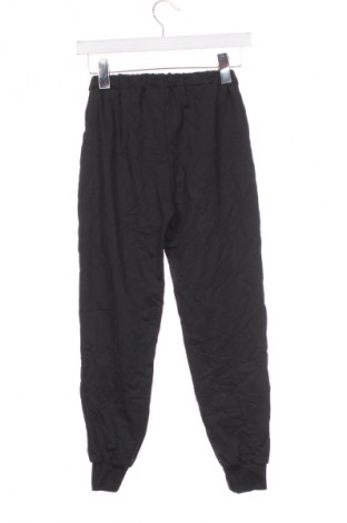 Kinder Sporthose, Größe 9-10y/ 140-146 cm, Farbe Schwarz, Preis € 9,99