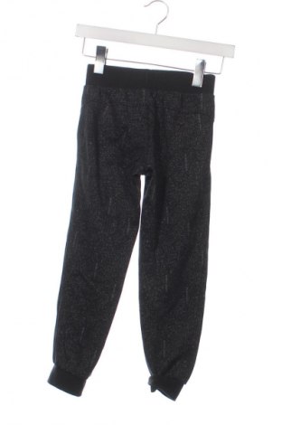 Pantaloni de trening, pentru copii, Mărime 6-7y/ 122-128 cm, Culoare Negru, Preț 81,99 Lei