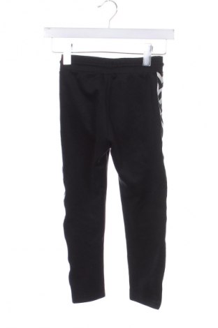 Pantaloni de trening, pentru copii Hummel, Mărime 5-6y/ 116-122 cm, Culoare Negru, Preț 69,00 Lei