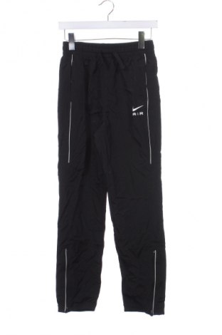 Detské tepláky Nike, Veľkosť 12-13y/ 158-164 cm, Farba Čierna, Cena  19,95 €